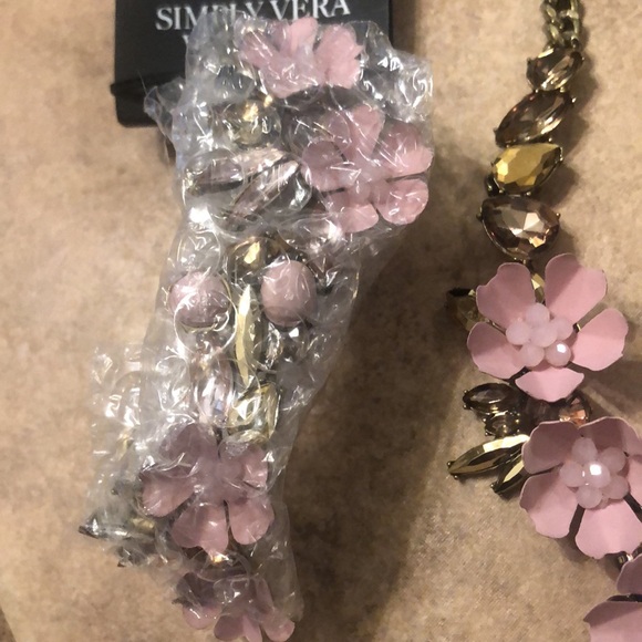 NWT Simply Vera - Vera Wang Set (3) - Picture 4 of 4